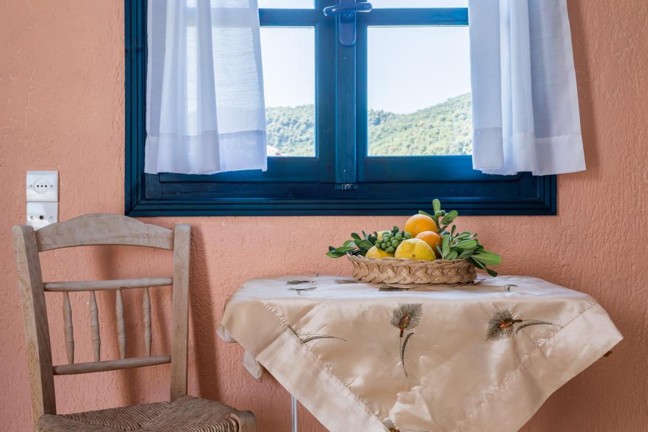 Agelos Studios Skopelos Buitenkant foto