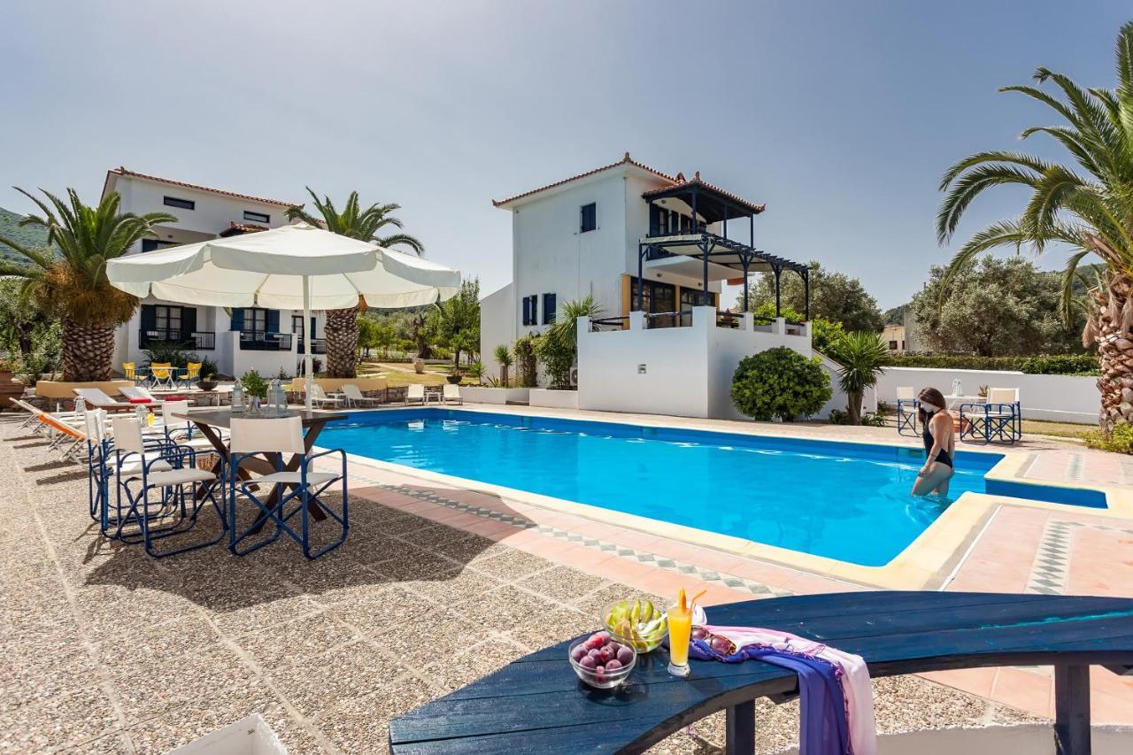Agelos Studios Skopelos Buitenkant foto