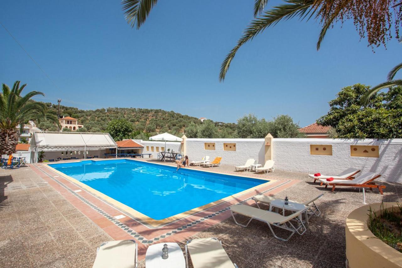 Agelos Studios Skopelos Buitenkant foto