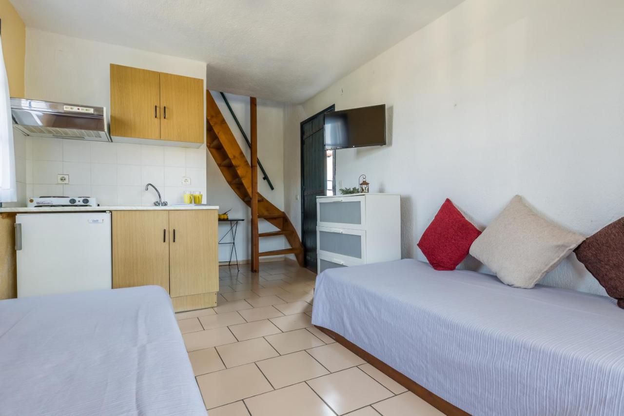 Agelos Studios Skopelos Buitenkant foto