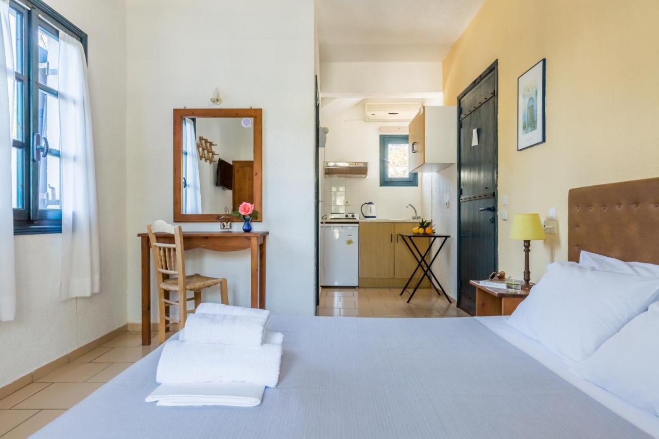 Agelos Studios Skopelos Buitenkant foto